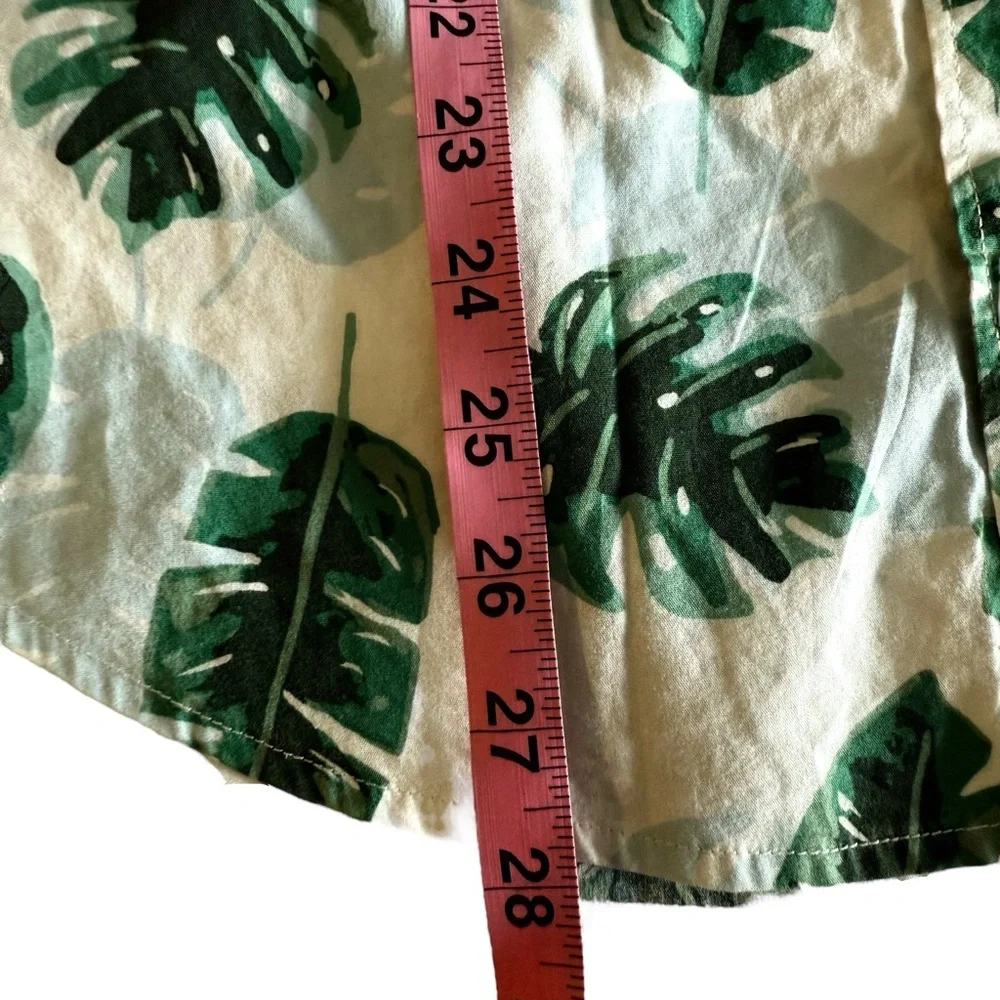 J.Crew Button Down Shirt Leaf Flex Washed Slim Fit Preppy White Green Summer M